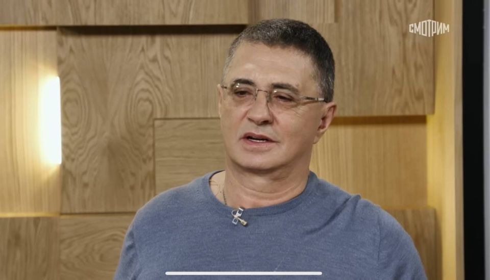     3     :   ,       
