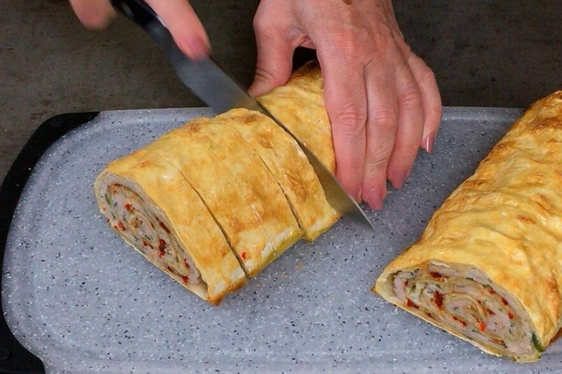 Рулет из лаваша, от которого невозможно оторваться — готовлю сразу на всю неделю