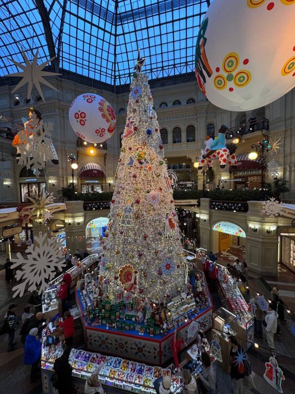 Когда праздник приближается: выбираем новогоднее платье