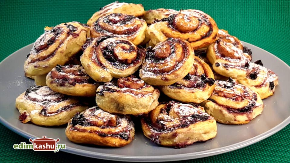 Творожное печенье с ягодной начинкой: вкусный рецепт для всей семьи