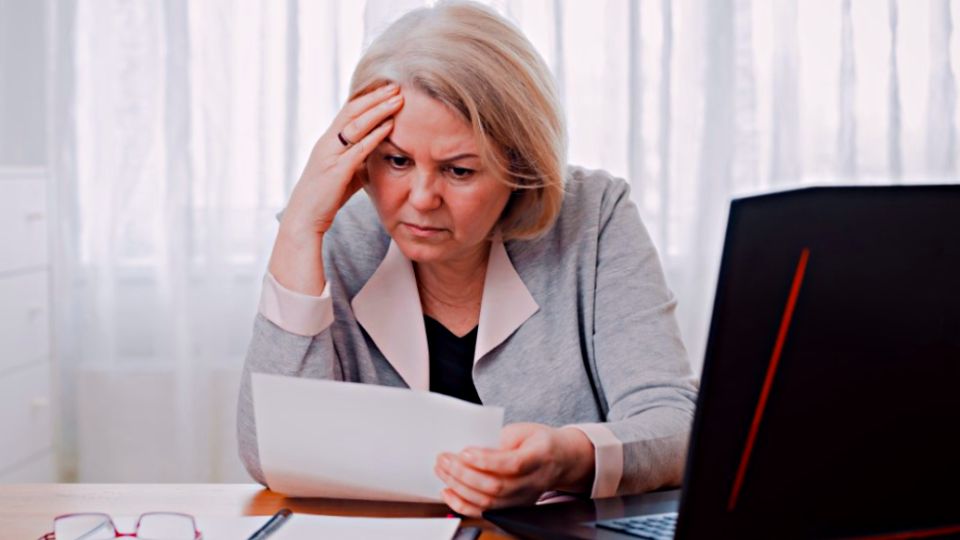 Какие выплаты при увольнении положены: понятный обзор для работника