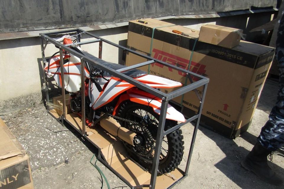      800   