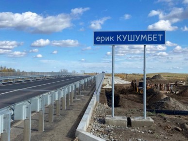 С опережением графика идёт ремонт моста в Володарском районе