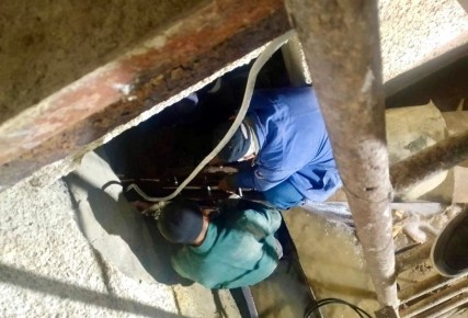 Подвоз питьевой воды организован в Камызяке из-за отключения холодной воды