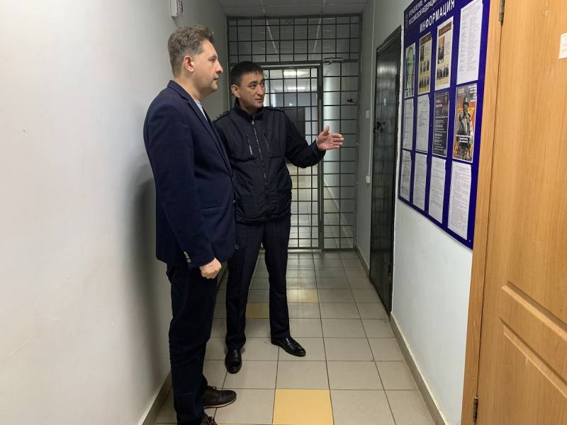 Общественный совет при УМВД по Астраханской области оценил работу Центра временного содержания иностранных граждан