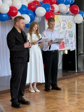 На молодежном форуме, организованном ТИК Ахтубинского района, собрались самые активные и заинтересованные молодые люди из школ и учебных заведений