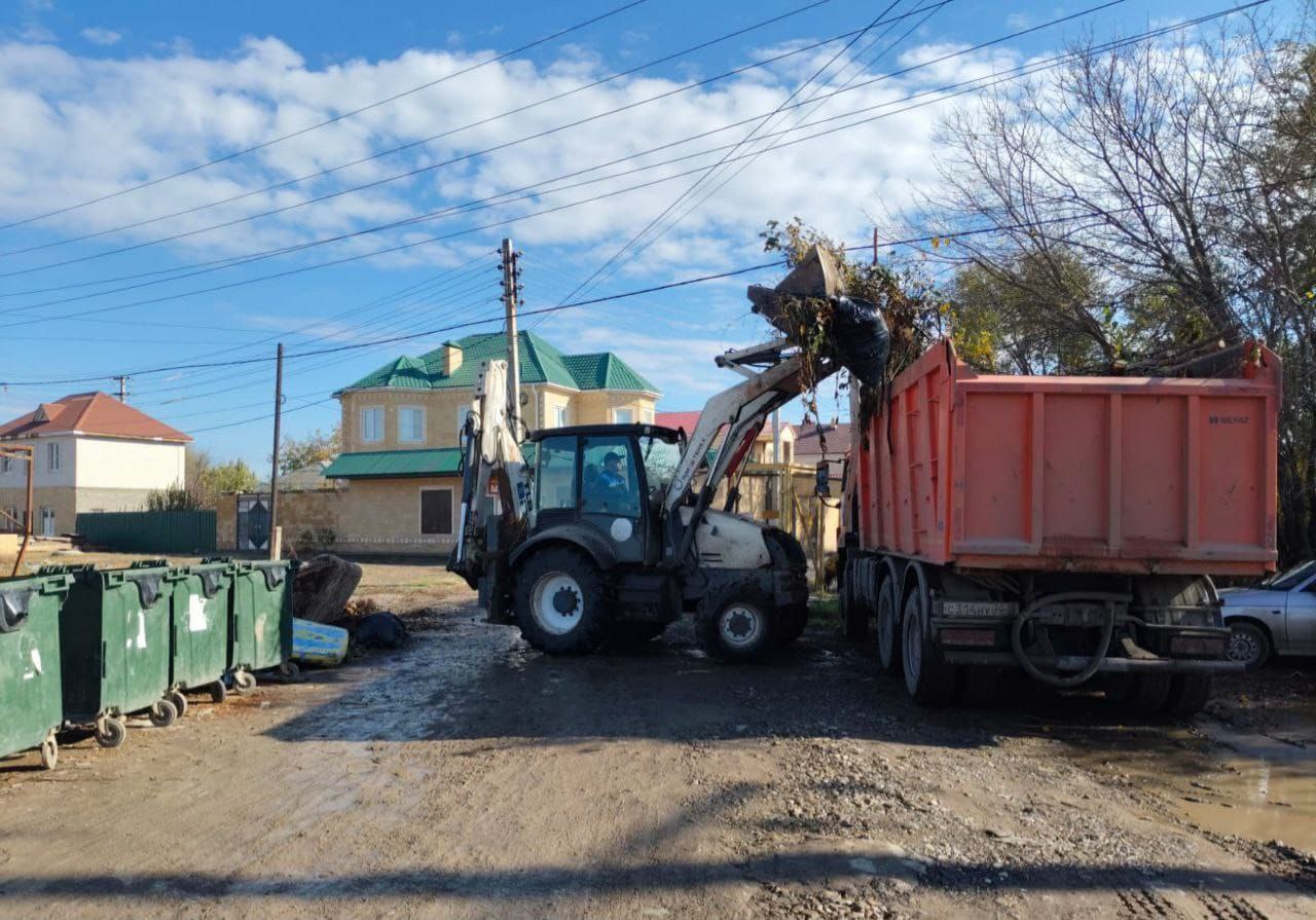 За месяц в Астрахани зачистили более полутысячи свалок За месяц в Астрахани зачистили более полутысячи свалок
