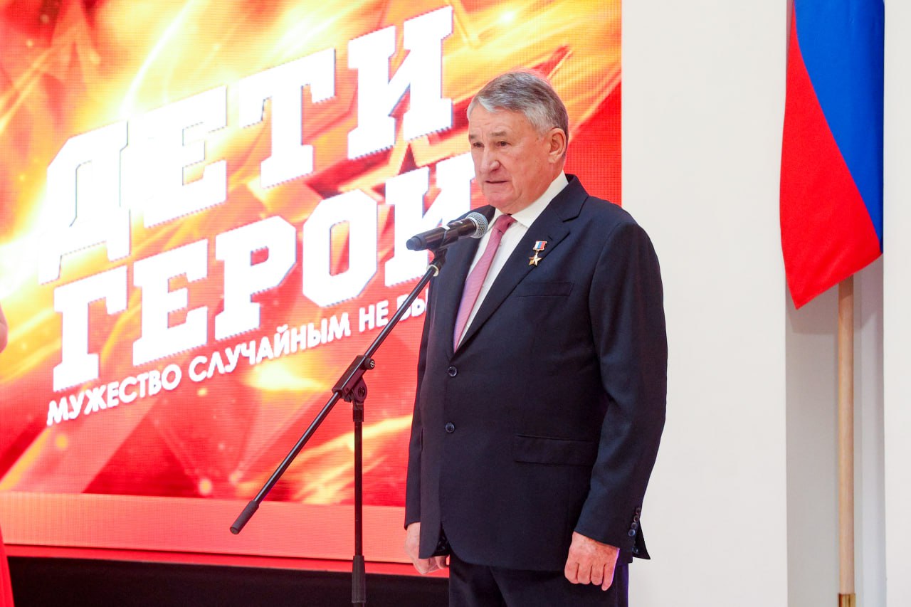 В Совете Федерации наградили детей-героев за спасение людей и проявленное мужество В Совете Федерации наградили детей-героев за спасение людей и проявленное мужество