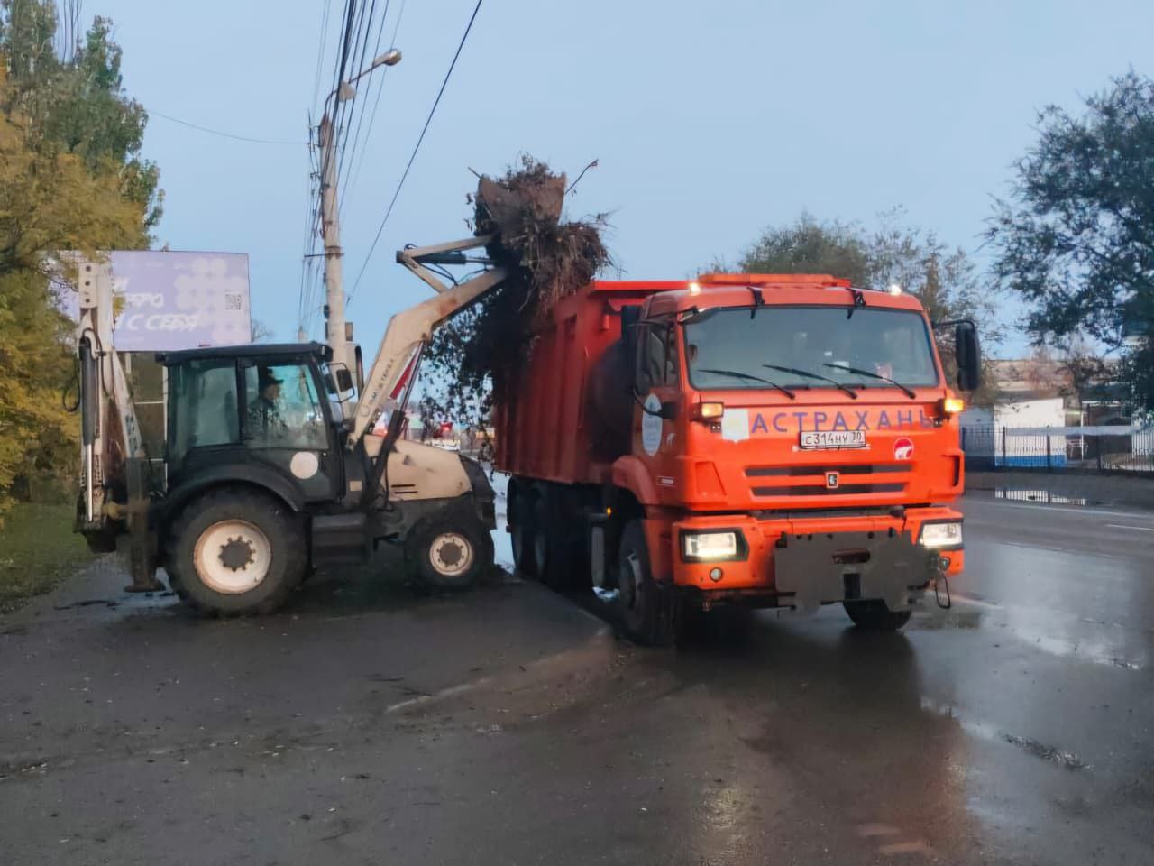 За месяц в Астрахани зачистили более полутысячи свалок За месяц в Астрахани зачистили более полутысячи свалок