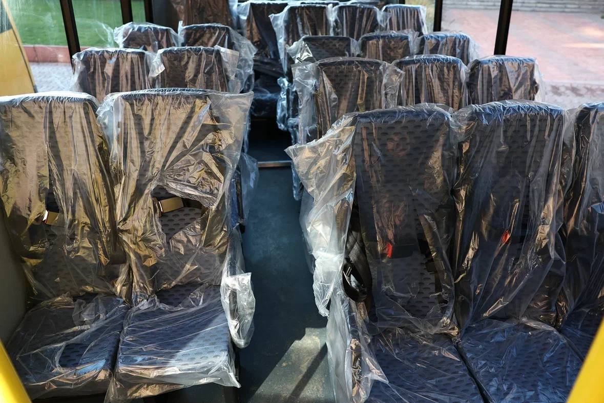 Автопарк Астраханской области пополнился 11 новыми автобусами для сельских школ Автопарк Астраханской области пополнился 11 новыми автобусами для сельских школ