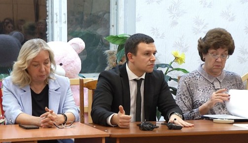 Министр социального развития и труда Астраханской области встретился с коллективом дома ребенка «Капелька»