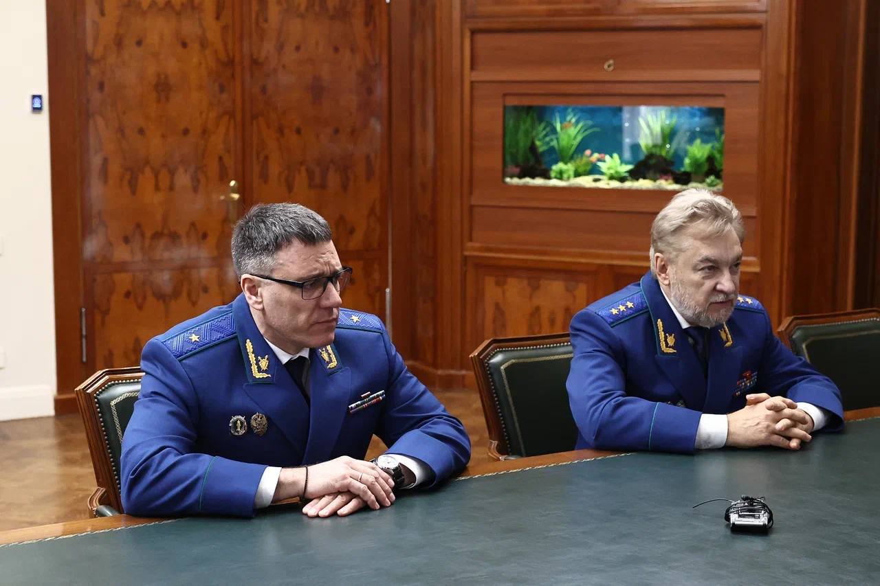 Игорь Бабушкин: На пост прокурора Астраханской области Указом Президента назначен государственный советник юстиции 3 класса Александр Юрьевич Гулягин Игорь Бабушкин: На пост прокурора Астраханской области Указом Президента назначен государственный советник юстиции 3 класса Александр Юрьевич Гулягин