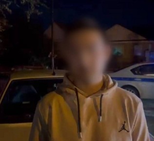 Из-за видео в Сети два астраханца могут остаться без прав