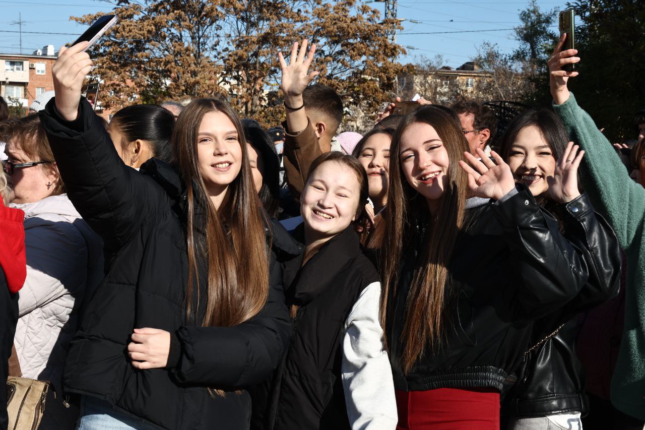 В Астраханской области отмечают День народного единства В Астраханской области отмечают День народного единства