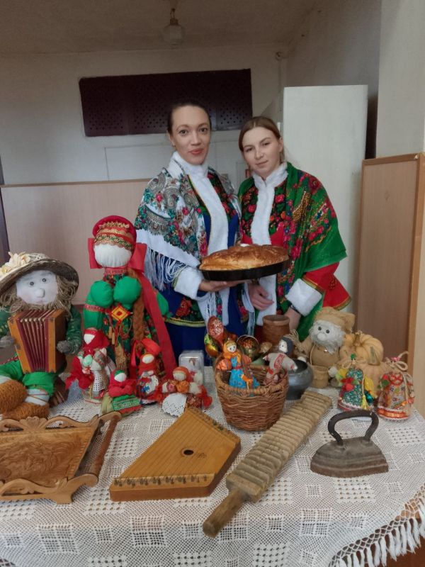 В День народного единства наши коллеги из районных избирательных комиссий организовали цикл мероприятий, направленных на воспитание в молодежи патриотизма и любви к Родине В День народного единства наши коллеги из районных избирательных комиссий организовали цикл мероприятий, направленных на воспитание в молодежи патриотизма и любви к Родине