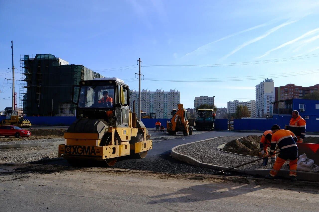 Игорь Редькин: Пока позволяет погода, продолжаем дорожные работы Игорь Редькин: Пока позволяет погода, продолжаем дорожные работы