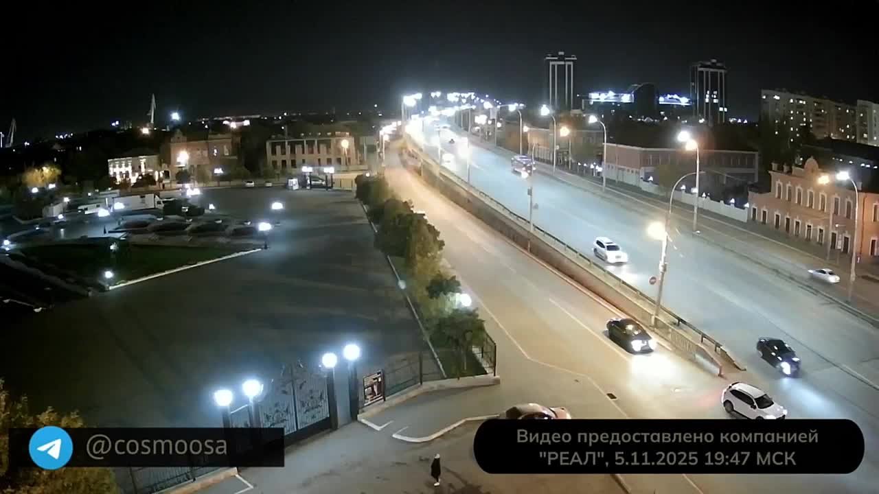 В небе над Астраханью пролетел яркий метеор