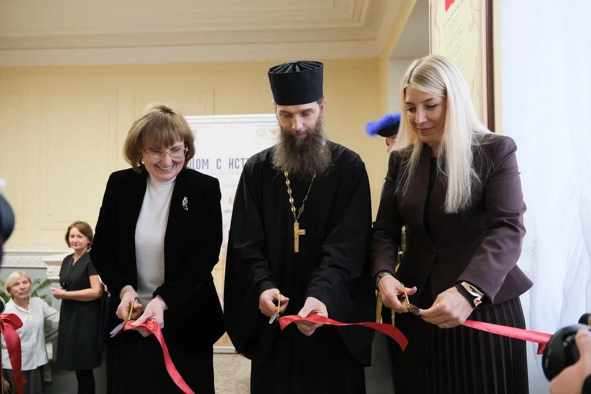 В Астрахани открыли уникальный музей «Дом с историей» В Астрахани открыли уникальный музей «Дом с историей»