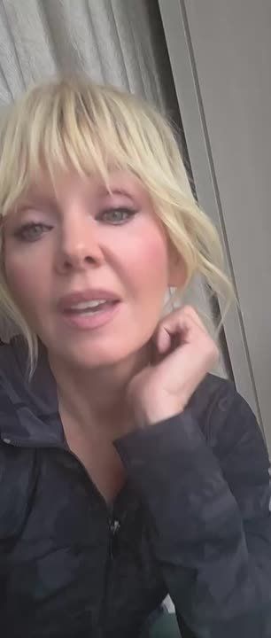    AST-NEWS       VALERY,    15%     ,     20 !