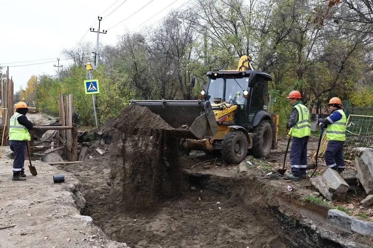 В Астрахани завершен капитальный ремонт ещё трёх участков коммунальных сетей В Астрахани завершен капитальный ремонт ещё трёх участков коммунальных сетей