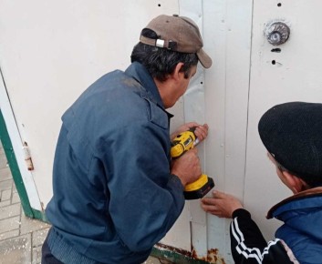 Коммунальная служба города продолжает ремонтно-восстановительные работы