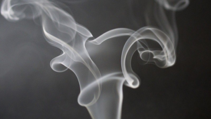 В Госдуме предложили запретить продажу табака поколению Альфа