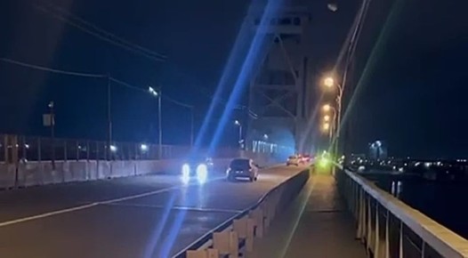 Движение на Старом мосту возобновлено