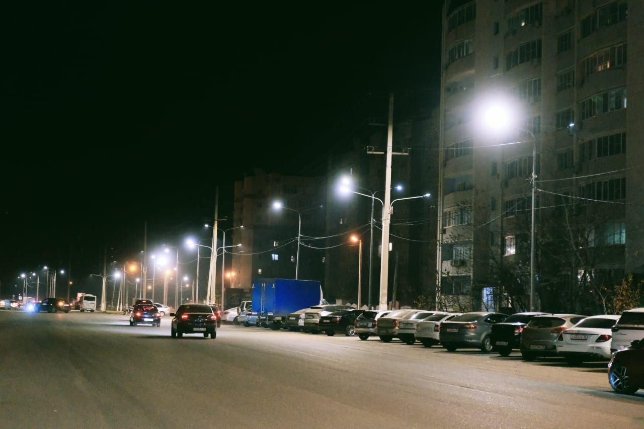 На улице Куликова стало светлее На улице Куликова стало светлее