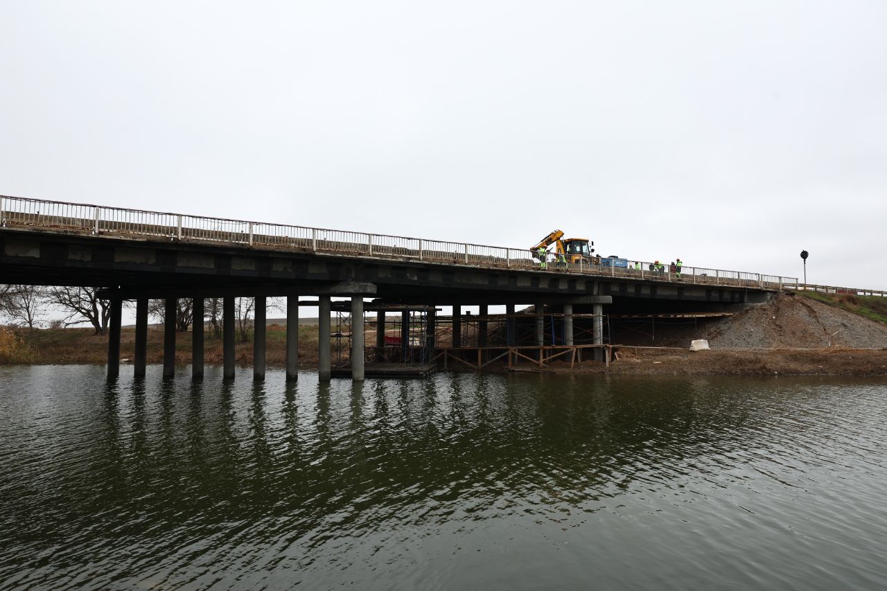 В Астраханской области отремонтируют мост через ерик Ножовский до конца 2026 года В Астраханской области отремонтируют мост через ерик Ножовский до конца 2026 года