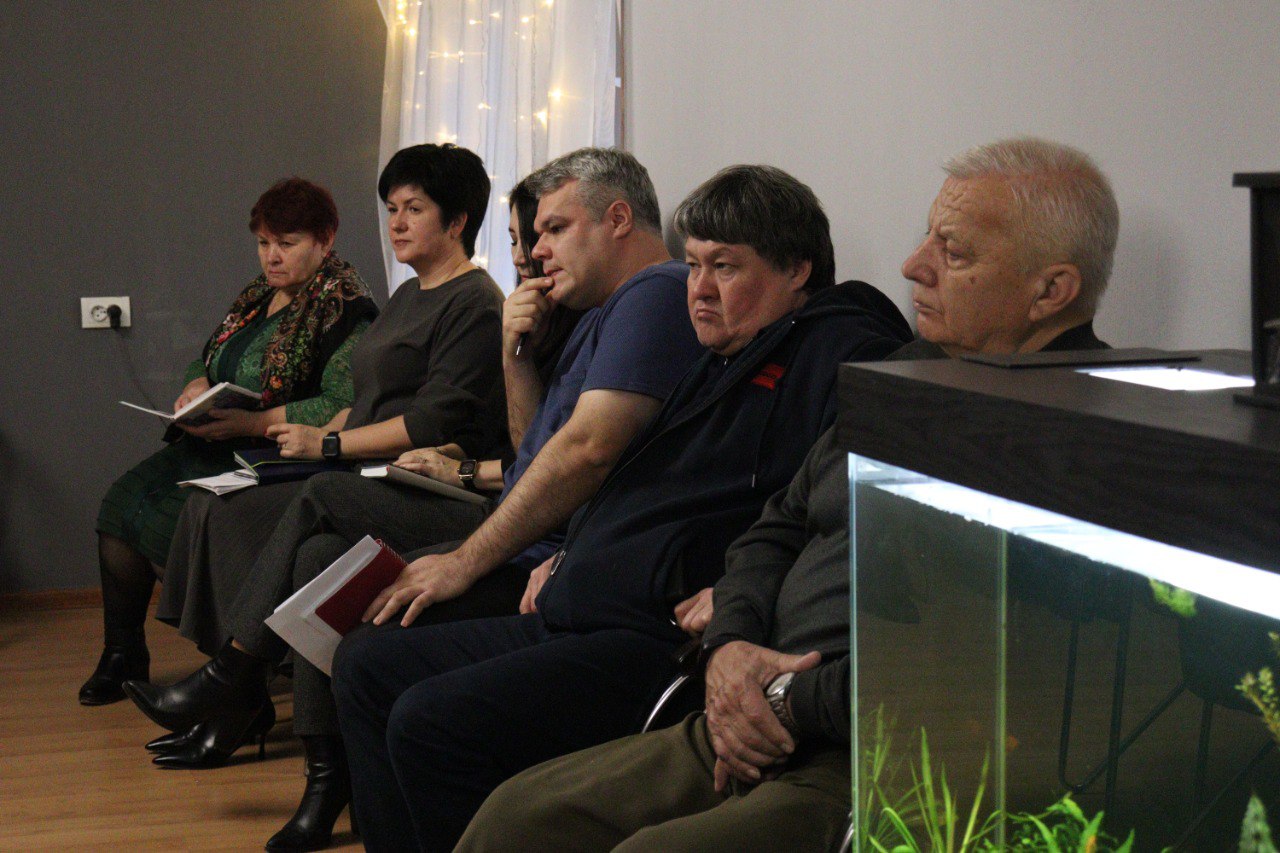 В администрации города состоялось совещание с руководителями отделов В администрации города состоялось совещание с руководителями отделов