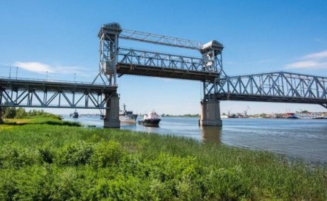 Старый мост через Волгу в Астрахани капитально отремонтируют