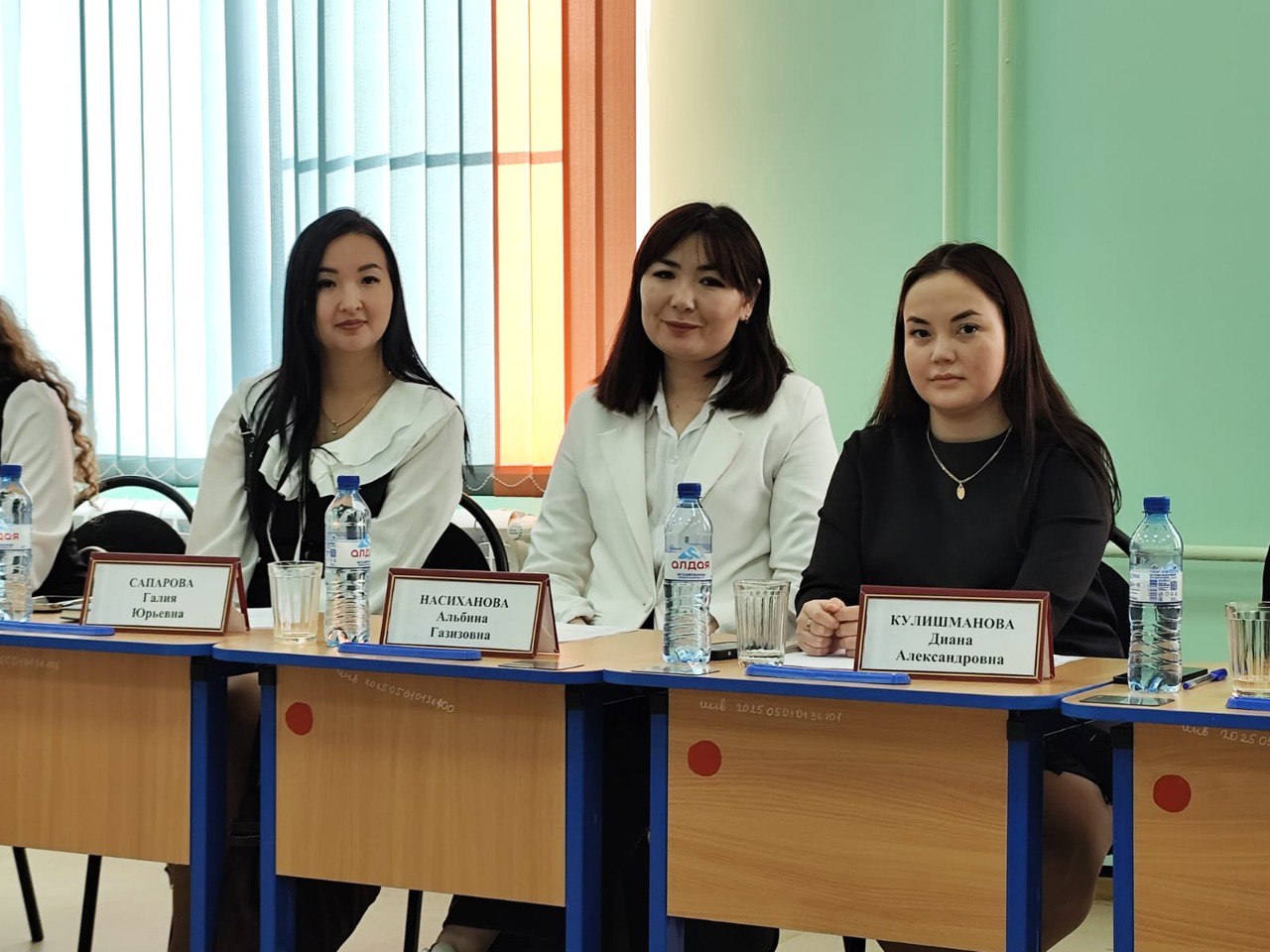 В средней школе с. Мирный Наримановского района состоялся насыщенный событиями день, объединивший Совет молодых ученых и специалистов при администрации района и масштабный фестиваль танцев В средней школе с. Мирный Наримановского района состоялся насыщенный событиями день, объединивший Совет молодых ученых и специалистов при администрации района и масштабный фестиваль танцев