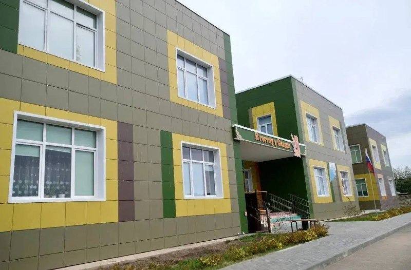 В Камызяке за два года построили два новых детских сада В Камызяке за два года построили два новых детских сада