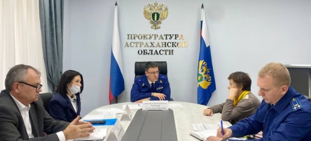 Органами прокуратуры проведен тематический прием граждан по вопросам прохождения отопительного периода, обеспечения коммунальными услугами по теплоснабжению