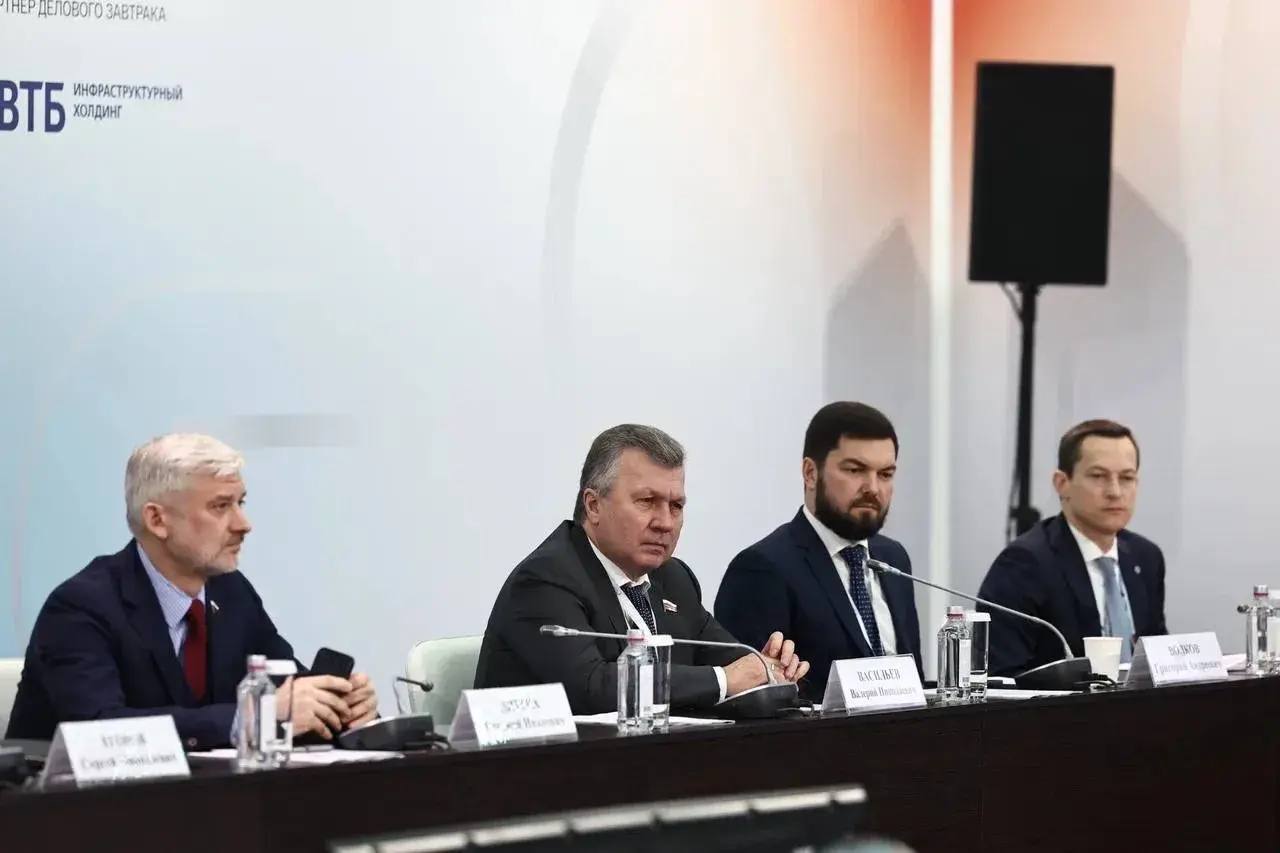 Игорь Бабушкин принял участие в заседании профильной комиссии Госсовета по развитию транспорта Игорь Бабушкин принял участие в заседании профильной комиссии Госсовета по развитию транспорта