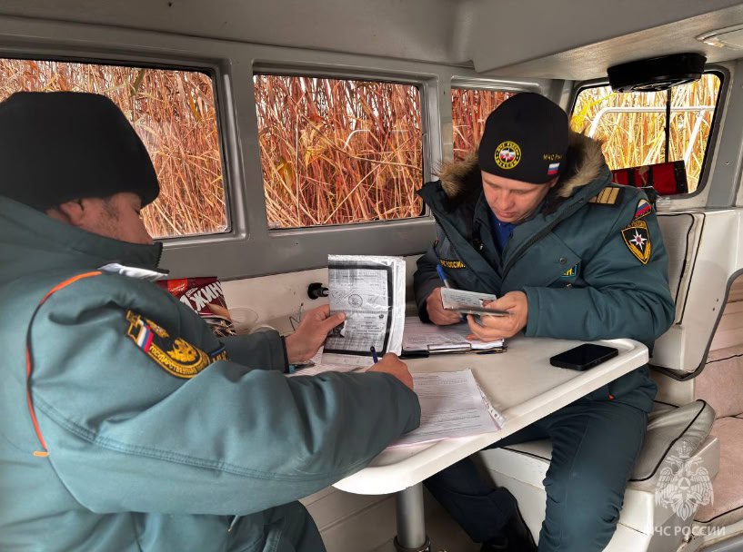 Не наказывайте сами себя. Накануне очередной рейд в Камызякском районе провели инспекторы Государственной инспекции по маломерным судам Главного управления МЧС по Астраханской области совместно с представителями средств... Не наказывайте сами себя. Накануне очередной рейд в Камызякском районе провели инспекторы Государственной инспекции по маломерным судам Главного управления МЧС по Астраханской области совместно с представителями средств...