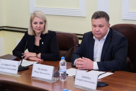 Игорь Редькин: Встретился сегодня с участниками специальной военной операции, в настоящий момент проходящими обучение в РАНХиГС по региональной кадровой программе «Победоносец», инициированной нашим губернатором Игорем...