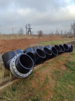 Сегодня подрядной организацией на объект производства работ (село Покровка) доставлены соединительные элементы