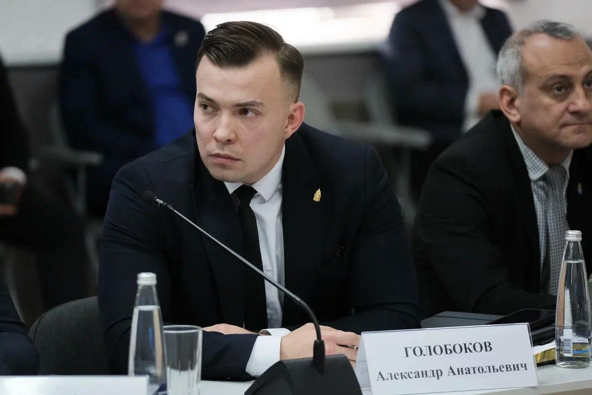 Детский Совет первых предложил губернатору провести лингвистический слёт в Астрахани Детский Совет первых предложил губернатору провести лингвистический слёт в Астрахани