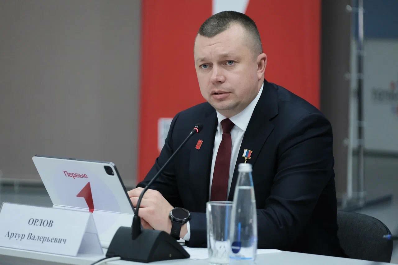 Детский Совет первых предложил губернатору провести лингвистический слёт в Астрахани Детский Совет первых предложил губернатору провести лингвистический слёт в Астрахани