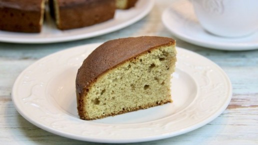 Необычный пирог с халвой: вкусное лакомство для любителей сладкого