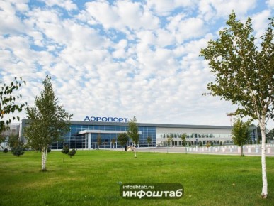 Самолет с туристами из Египта сел в Астрахани из-за угрозы атаки БПЛА на Волгоградскую область