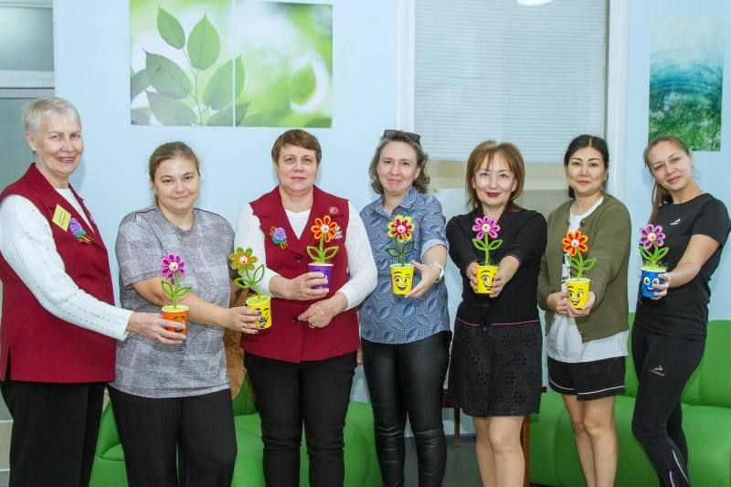 В Астрахани прошел мастер-класс ко Дню матери