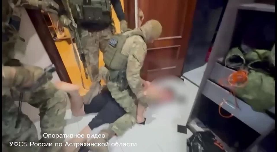 В Астрахани при силовой поддержке Росгвардии пресечена незаконная банковская деятельность