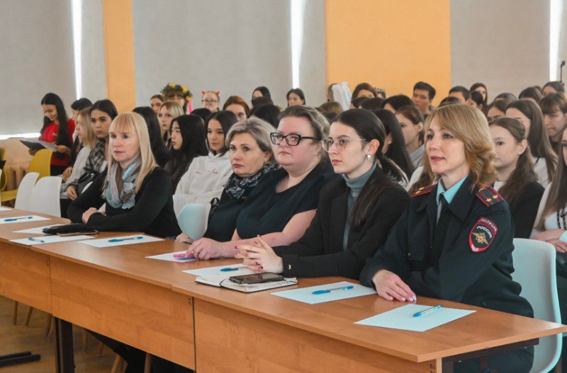 «Время здоровых решений»: стражи порядка призывают молодежь вести здоровый образ жизни «Время здоровых решений»: стражи порядка призывают молодежь вести здоровый образ жизни