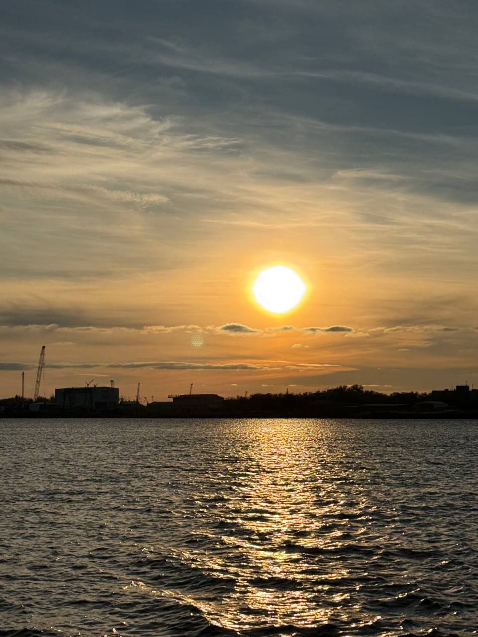 И по традиции под конец недели ловите новую фотоподборку рассветов и закатов И по традиции под конец недели ловите новую фотоподборку рассветов и закатов