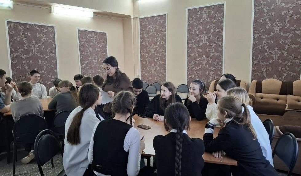 Следователь Енотаевского межрайонного следственного отдела принял участие в правовом квизе, посвященном Международному дню борьбы с коррупцией Следователь Енотаевского межрайонного следственного отдела принял участие в правовом квизе, посвященном Международному дню борьбы с коррупцией