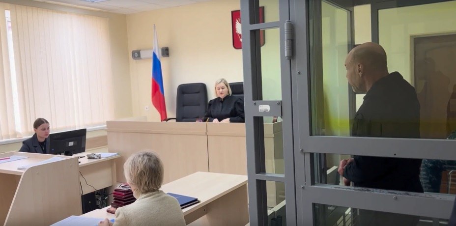 Бывший глава Приволжского района заключён под стражу