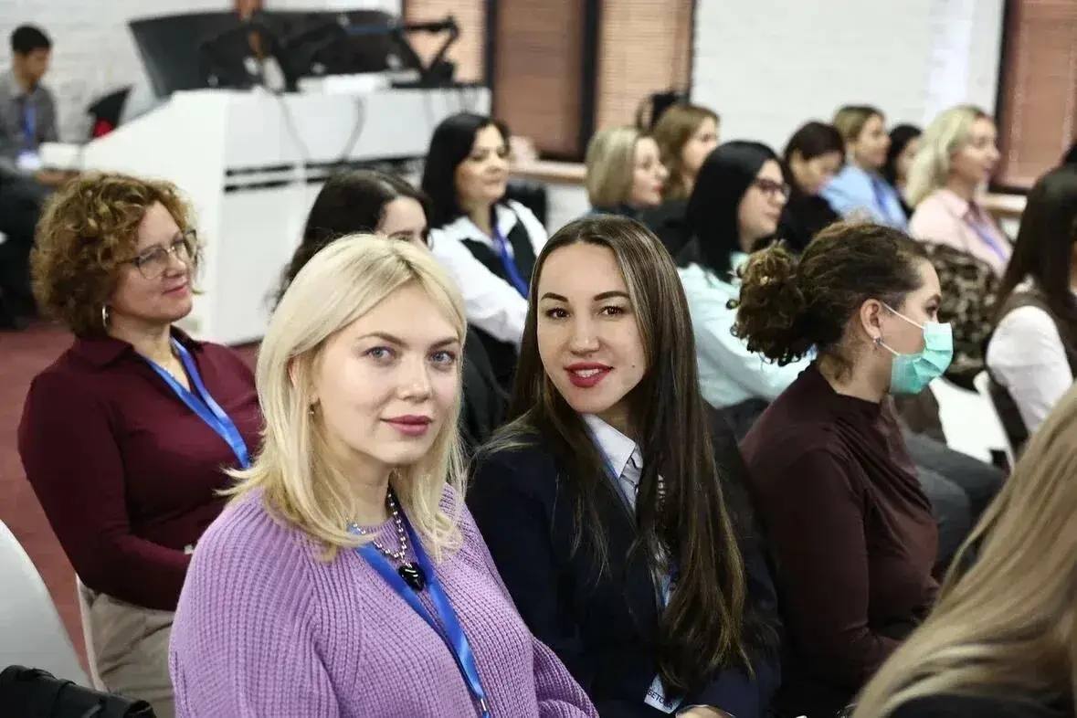 Каждый второй житель Астраханской области читает госпаблики Каждый второй житель Астраханской области читает госпаблики