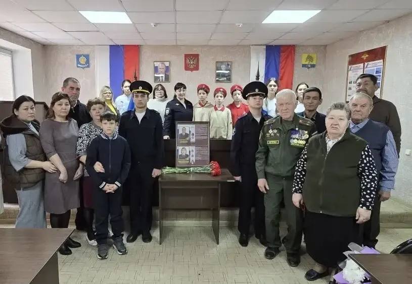 Подвиг сотрудников полиции увековечили в памяти потомков Подвиг сотрудников полиции увековечили в памяти потомков